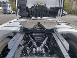 Iveco S-Way AS 440 S 50 T/FP Standklima Navi