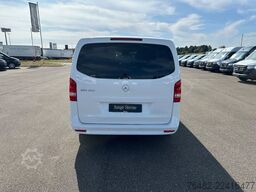 MERCEDES-BENZ EQV 300/MBUX/90kWh/NAVI/KAMERA/AMBIENTE/TEMPOMAT