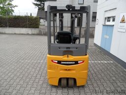 Jungheinrich EFG 216k - neue Batterie - Triplex
