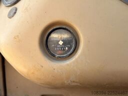 Caterpillar 318B Tracked Excavator