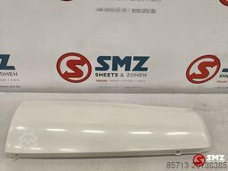 Renault Occ Windgeleider links Renault Premium