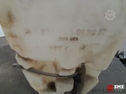 Mercedes Occ ruitenwisservloeistoftank Mercedes Atego A9738