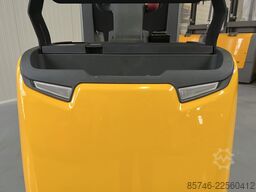 JUNGHEINRICH ECE 310 * Atex EX * 3G / Z2 * NEW battery !!
