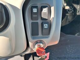 DEUTZ-FAHR 5100 GS inkl. STOLL Frontlader