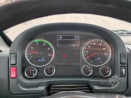 MAN TGL 8.220 4x2 BB Atlas ARK62/04177 AHK 3 Sitze