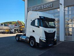 Iveco S-Way AS440S46T/P NP LNG Erdgas Intarder