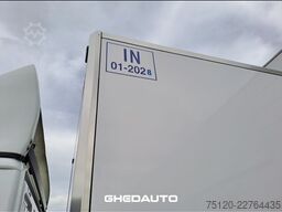 IVECO EUROCARG0 90 220 CON CELLA ISOTERMICA E SPONDA CARICATRICE