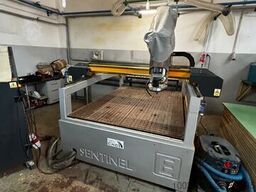 POLSKA FABRYKA MASZYN CNC SENTINEL E