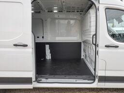 Maxus DELIVER 9