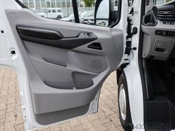 Maxus DELIVER 9