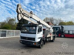 MERCEDES-BENZ 814 Atego mit Böcker Dachdecker Kran AK25-650