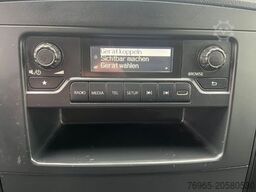 MERCEDES-BENZ Vito 110 LANG KLIMA 2-SITZER SICHERHEITSCHLOSSER