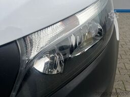 MERCEDES-BENZ Vito 110 LANG KLIMA 2-SITZER SICHERHEITSCHLOSSER
