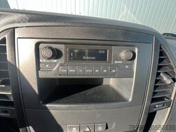 MERCEDES-BENZ Vito 116 LANG KLIMA TEMPOMAT PDC 2-SITZER REGALE