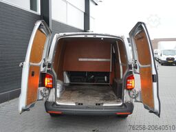 Volkswagen Transporter 2.0 TDI 150PK Automaat EURO 6 - Air...