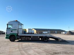 SCANIA R380 4x2 Autotransport with hydraulic ramp