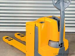 Jungheinrich EJE 220 - Service Neu  - 4.323 Std.- Batterie 80%