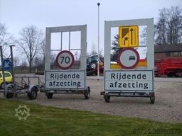 N2921 Verkeersgeleidingswagens