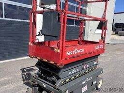 SkyJack SJ 3219 7,80m Scherenarbeitsbühne *Akku NEU*
