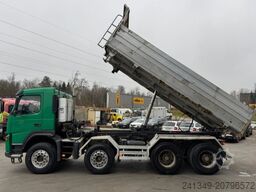 VOLVO FM-460 8x4 Kipper/Mixer