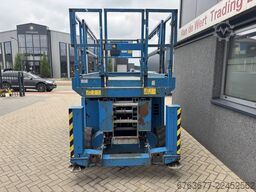 GENIE GS 3369 RT  Hoogwerker / Arbeitsbuhne 12mtr werkhoogte 4x4 Kubota DIESEL 2014
