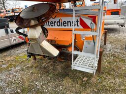 Bucher Gmeiner Streuer STA 2000 TC