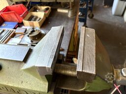 BOTT Workbench with contents