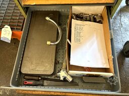 BOTT Workbench with contents