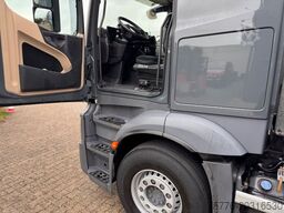 MERCEDES-BENZ 2545 Actros 5 L  Baustoffkran HMF  TOP