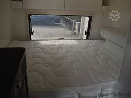 MERCEDES-BENZ James Cook 419 CDI 4x4 9 G-Tronic Slide Out