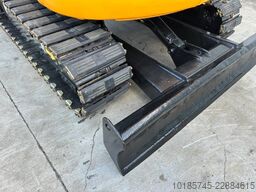 J.C. Bamford Excavators Ltd JCB 8080