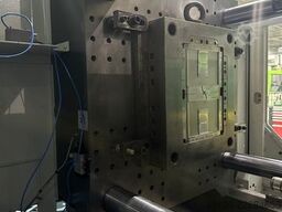 Sumitomo (SHI) Demag Systec 350/720-2300