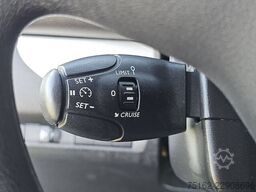 OPEL VIVARO-E L3H1 75 kWh Snellaad