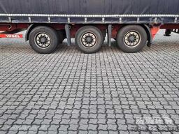 Kögel Curtainsider Mega