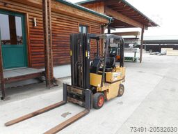 Caterpillar V35D Triplex 4,3m + SS