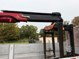 MERCEDES-BENZ Axor 1833 4x2Pritsche Kran faltbar  AHK