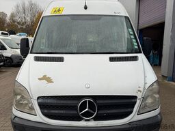 Mercedes-Benz SPRINTER 511