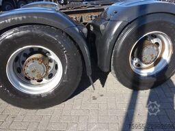 DAF XF 106.510 6x4 manual gear,drum brake rear