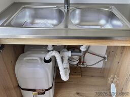 Mercedes-Benz Foodtruck, Imbisswagen, Food Truck mit neuer Küche und Ausstattung