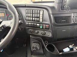 Iveco 340T45 Trakker 8x4 Palfinger / Swiss-Vehicle