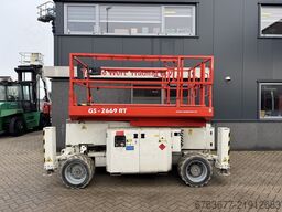 GENIE GS 2669 RT  Hoogwerker / Arbeitsbuhne 10M werkhoogte 4x4 kubota Diesel 2016