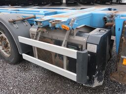 D-Tec VCC-01 Flexitrailer Mittelausschub Genmark Genset