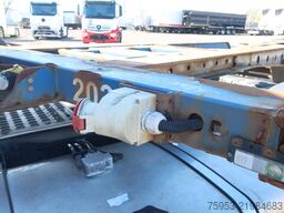 Krone SDC 27 40 Fuss Box Liner Liftachse Genset (defekt)