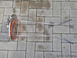  10747