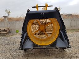 Hitachi Tamburlu Elek Kova (Rotary Screening Bucket)