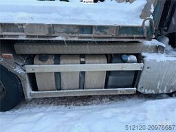 Volvo FM500 snow plough equipped tridem hook truck