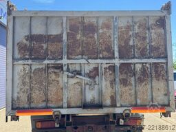 Renault G260 **BENNE-TIPPER**