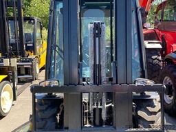 Manitou MC30-4