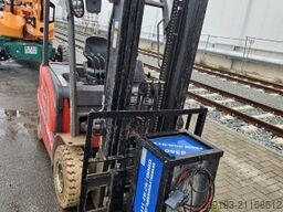 Manitou ME 425 C 2,5 t Elektro