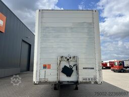 Schmitz Cargobull SKO 24 SKO24 / SAF DISC / 2x LIFTAXLE / GALVANI...